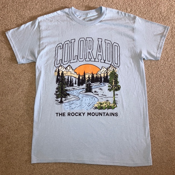 size M, bust up to 40" inches, new condition, Colorado Rocky Mountains ⛰️ shirt - Picture 8 of 8